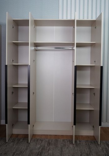 Шкаф 1600 мм Пальма, Сатин (ДСВ) в Краснотурьинске - krasnoturinsk.mebel-e96.ru