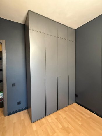 Шкаф 1600 мм 4-х створчатый Норд с антресолью графит (Миф) в Краснотурьинске - krasnoturinsk.mebel-e96.ru